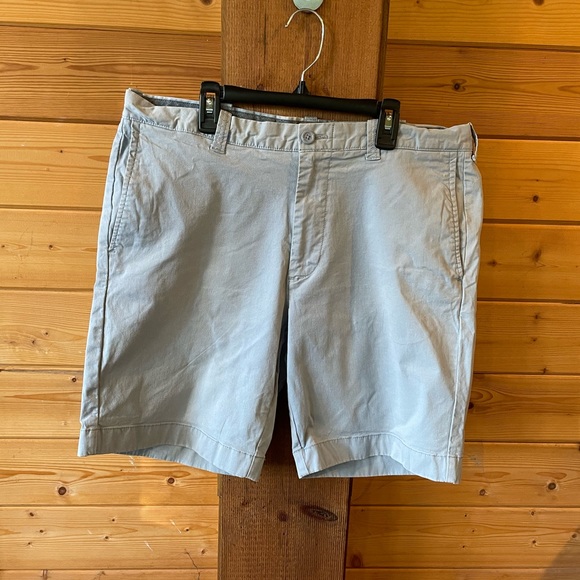J.Crew Flex Chinos Khaki Shorts 35W - Picture 1 of 3